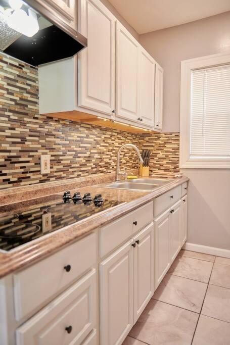 Cozy Apartment 1St 10Min Walk Downtown And City View Providence Luaran gambar