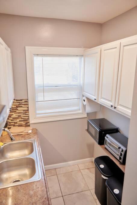 Cozy Apartment 1St 10Min Walk Downtown And City View Providence Luaran gambar