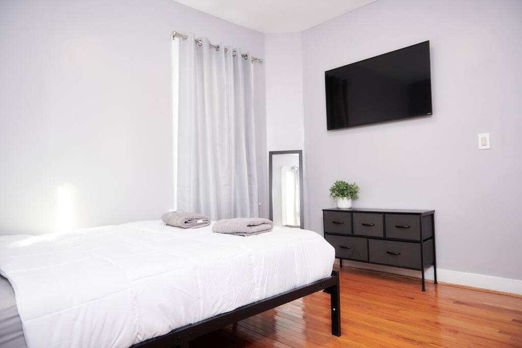 Cozy Apartment 1St 10Min Walk Downtown And City View Providence Luaran gambar